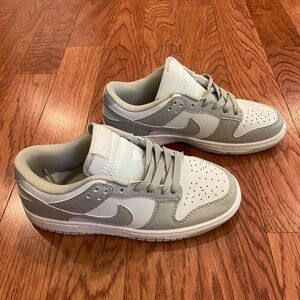 Nike Dunk Low Retro “White/Lt Smoke Grey” Men’s shoe size 6.5